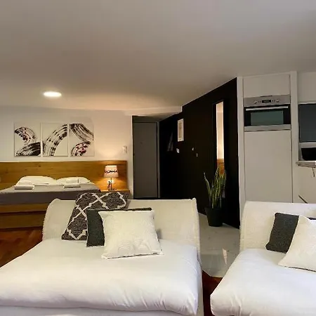 Mosaikon #aiolou Str Appartement *